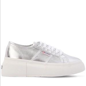 Metallic Silver Platform Supergas